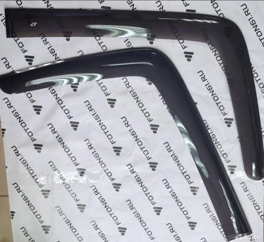 Дефлектор окон угловой Фотон 1099/1093/1138/5122 Isuzu Forward Cobra Tuning